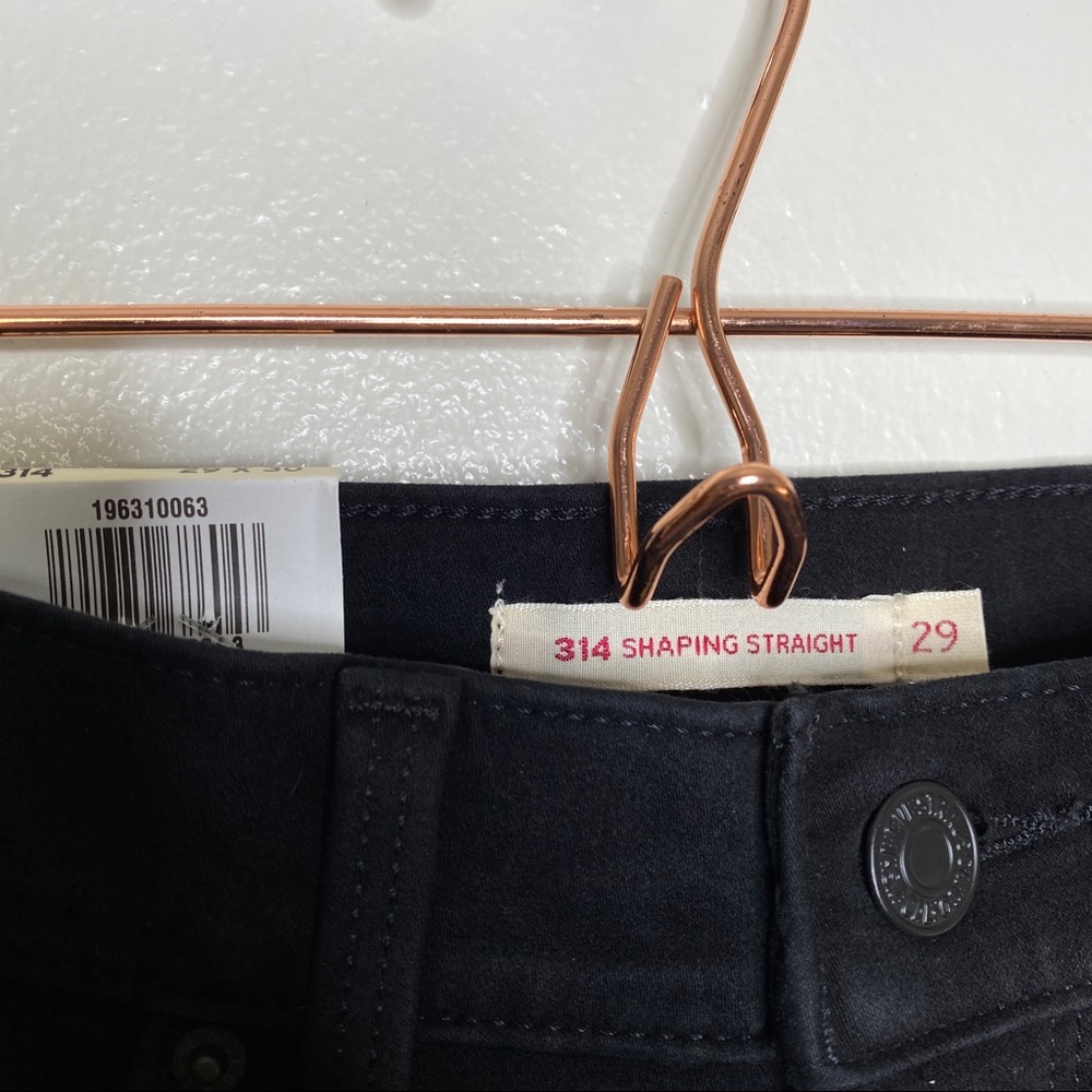 Free People Levis Shaping Straight Jeans - Picture 4 of 8